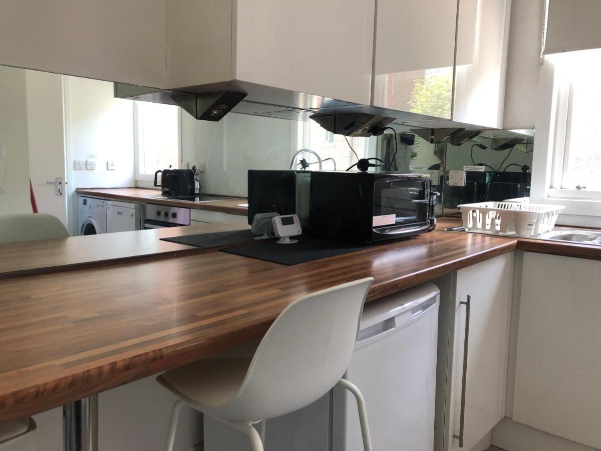Bright Chiswick Apartment - Great Location London Exterior foto